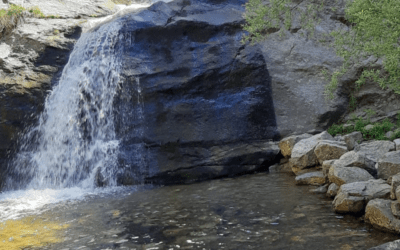 Chorro de Navafría en Segovia: piscinas naturales y área recreativa para disfrutar en familia