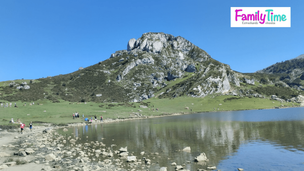lago ercina en los lagos de covadonga