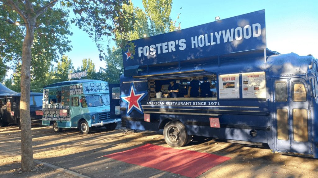 food truck en arty world